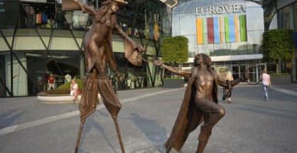 Eurovea a sochy z rozprávky